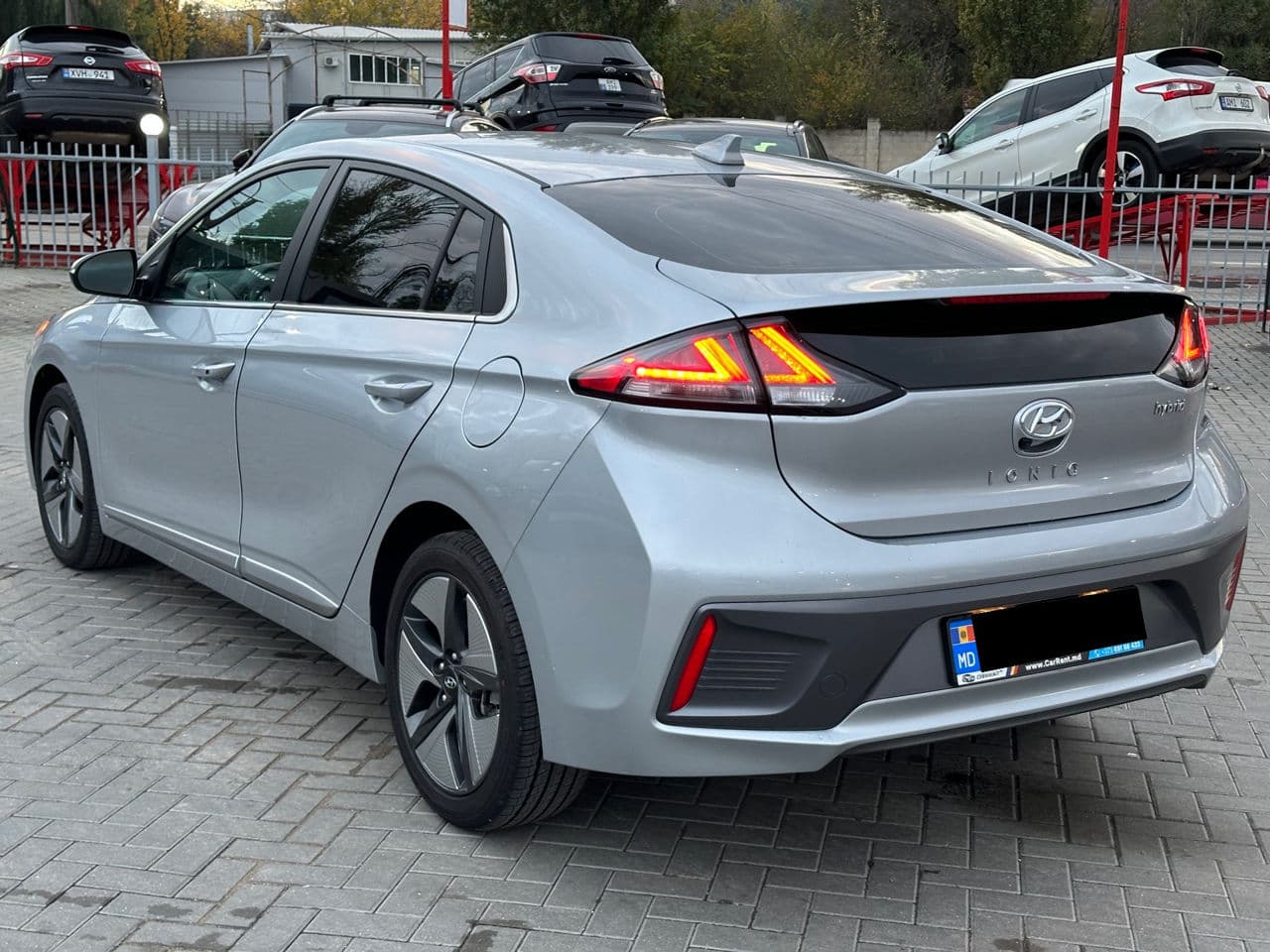 Hyundai Ioniq 2021 — Миниатюра 2