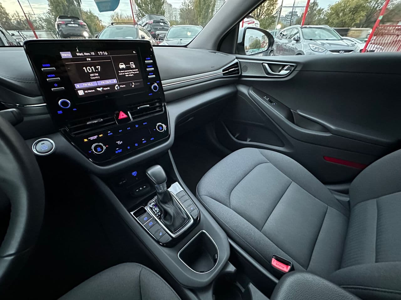 Hyundai Ioniq 2021 — Миниатюра 18