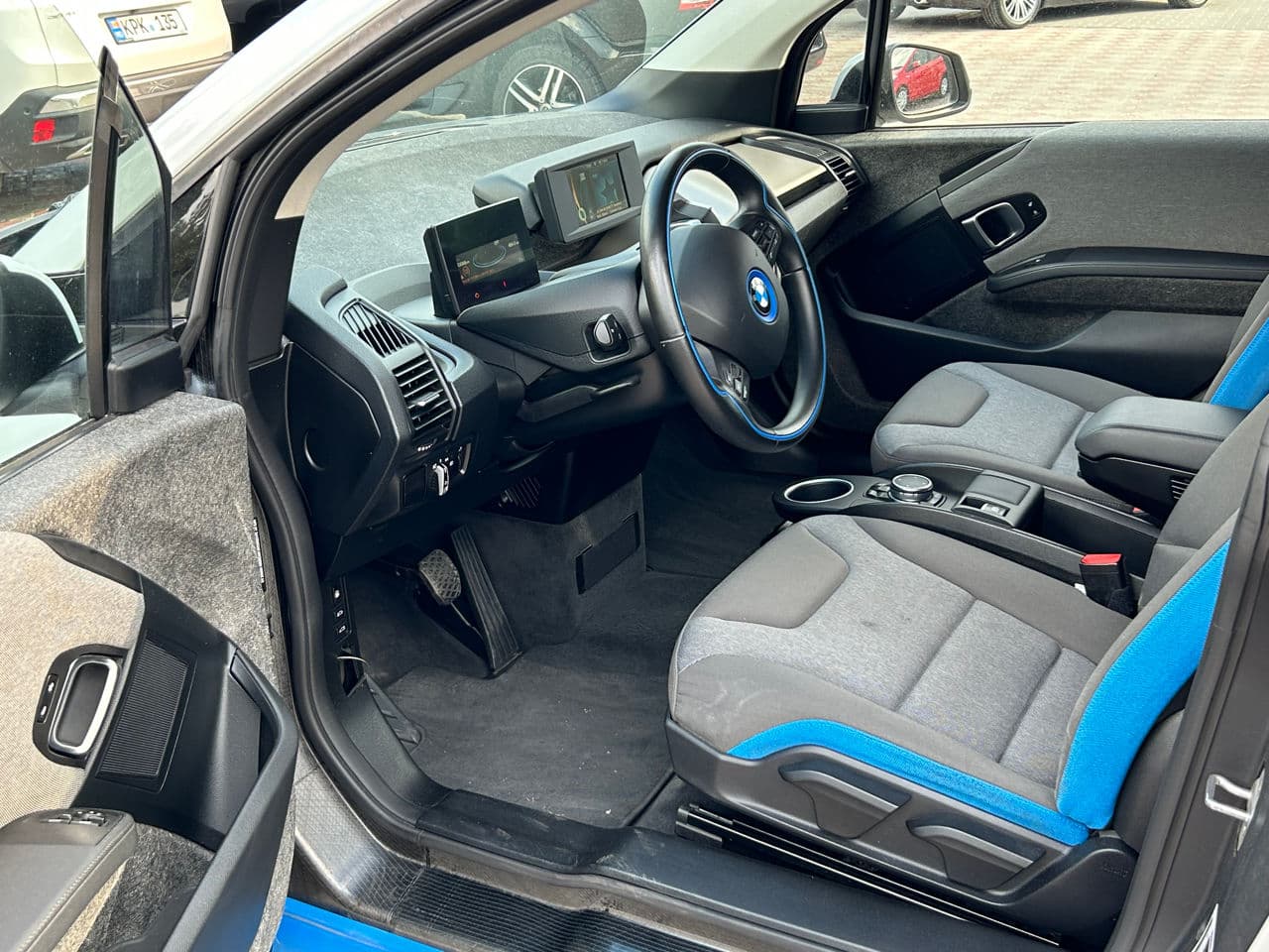 BMW i3 2016 — Миниатюра 5