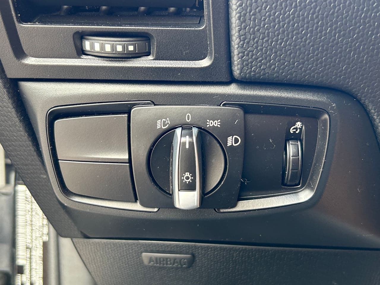 BMW i3 2016 — Миниатюра 7