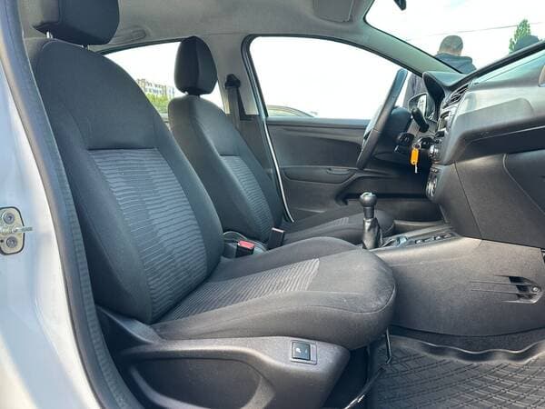 2019 Peugeot 301 — Miniatură 6