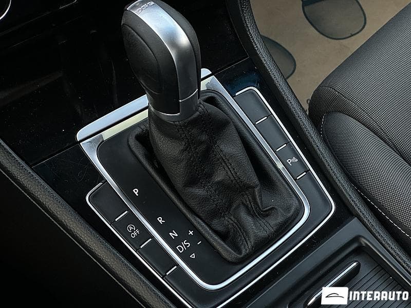 Volkswagen Golf 2015 — Миниатюра 12