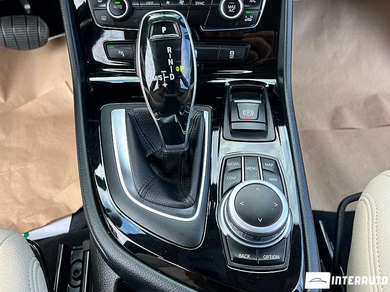 BMW 216d 2020 — Миниатюра 15