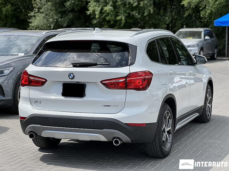 2018 BMW X1 2.5i — Miniatură 2