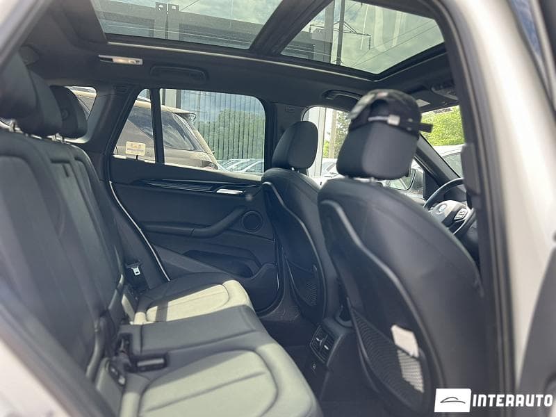 2018 BMW X1 2.5i — Miniatură 21