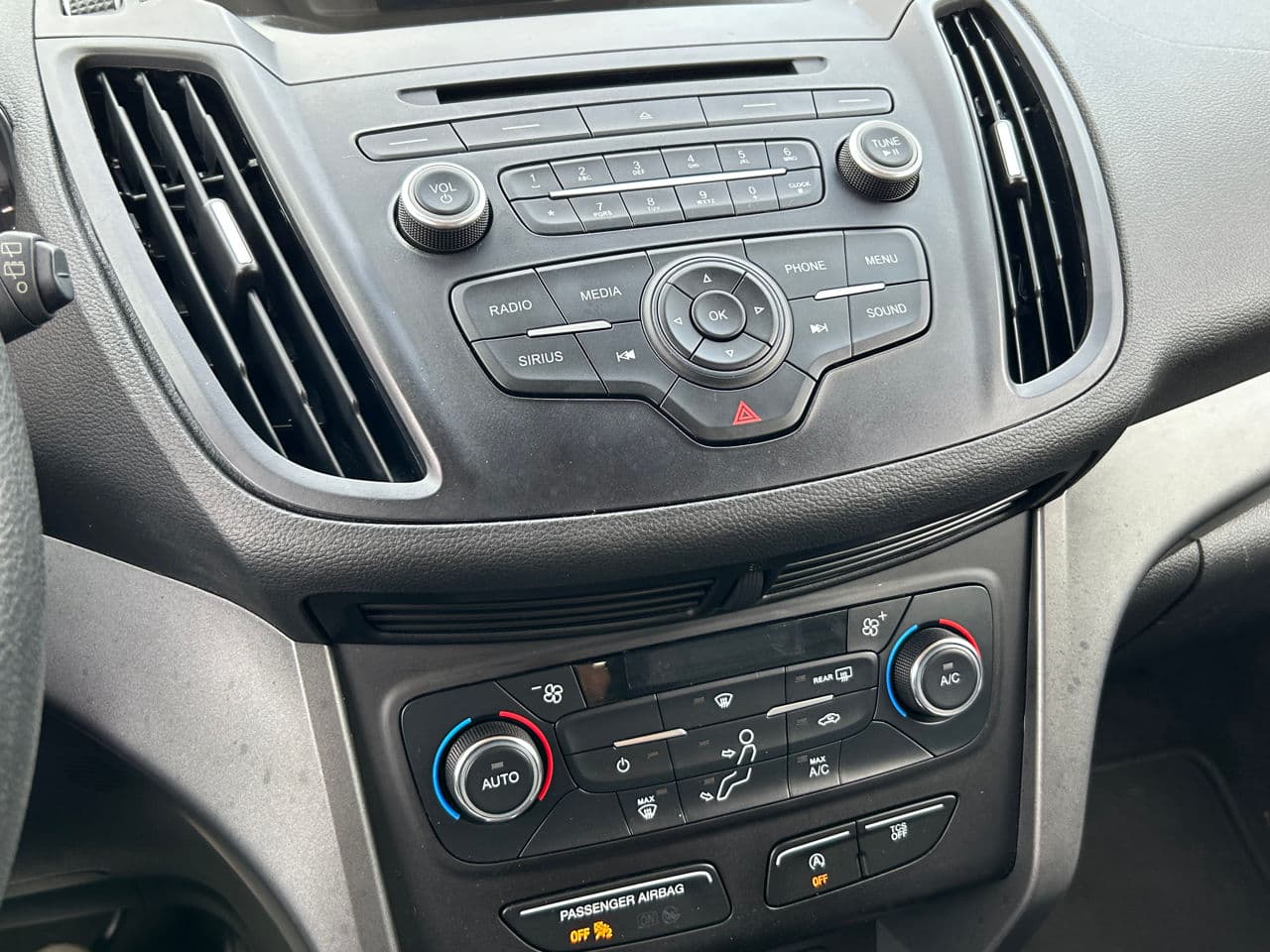 Ford Escape 2017 — Миниатюра 12