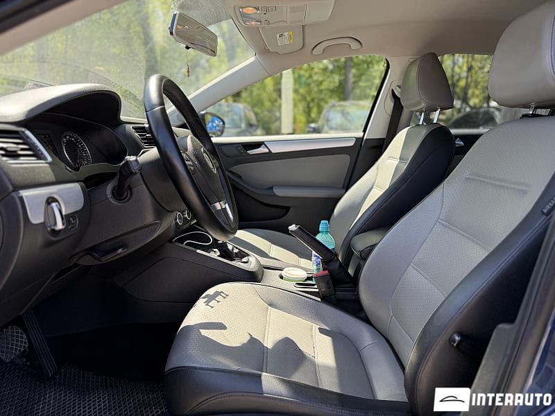 Volkswagen Jetta 2013 — Миниатюра 7