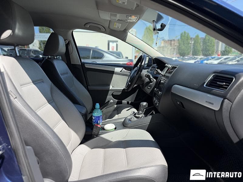 Volkswagen Jetta 2013 — Миниатюра 17