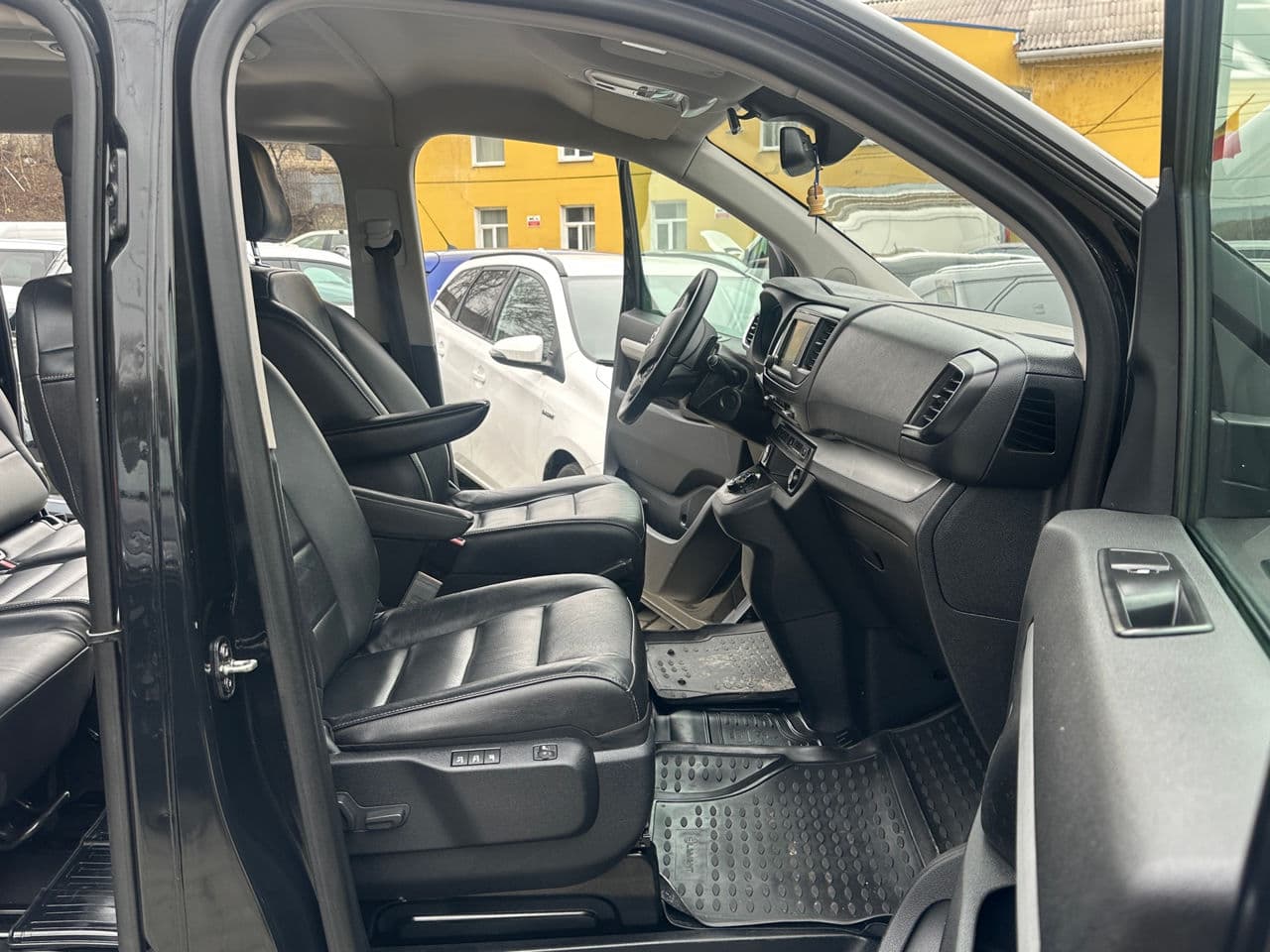 Toyota Proace 2017 — Миниатюра 16