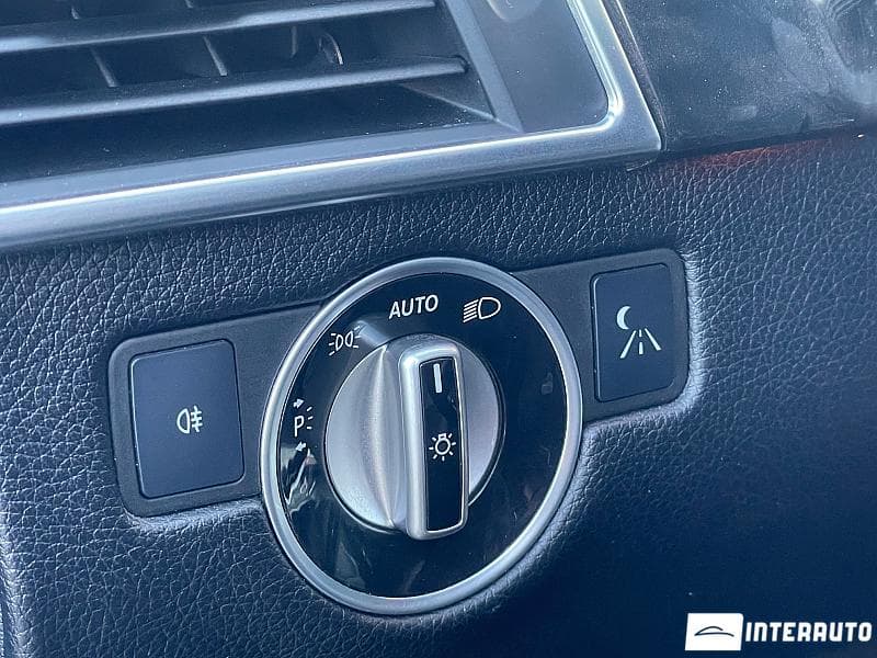 Mercedes GL 350 2013 — Миниатюра 9