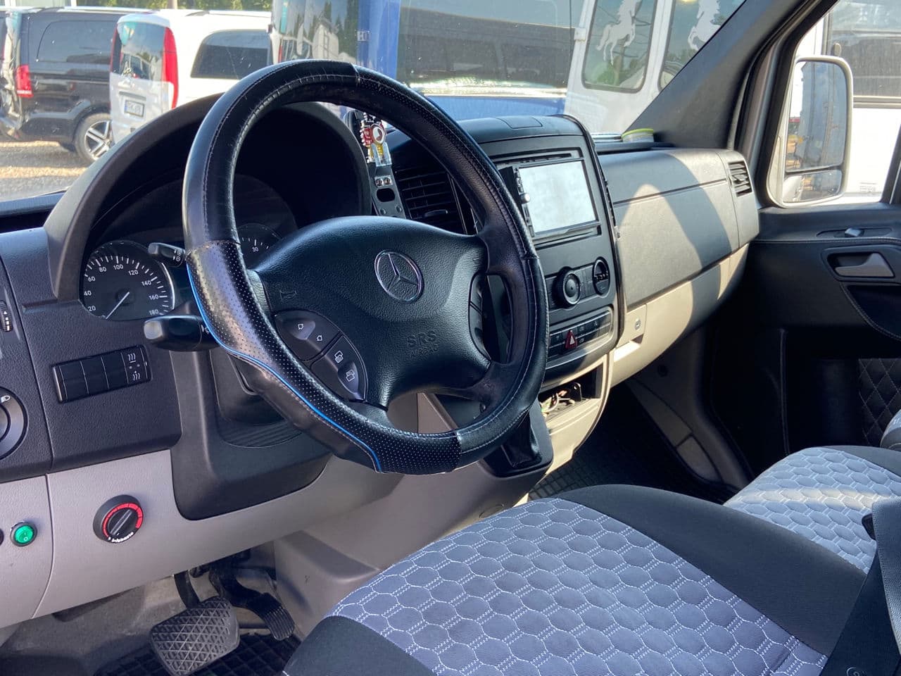 Mercedes Sprinter 2008 — Миниатюра 8