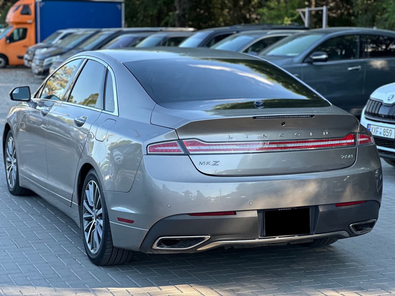 Lincoln MKZ 2018 — Миниатюра 2