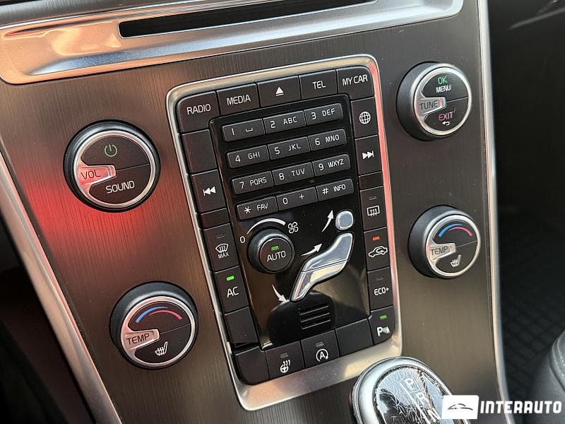 Volvo XC 60 2014 — Миниатюра 13