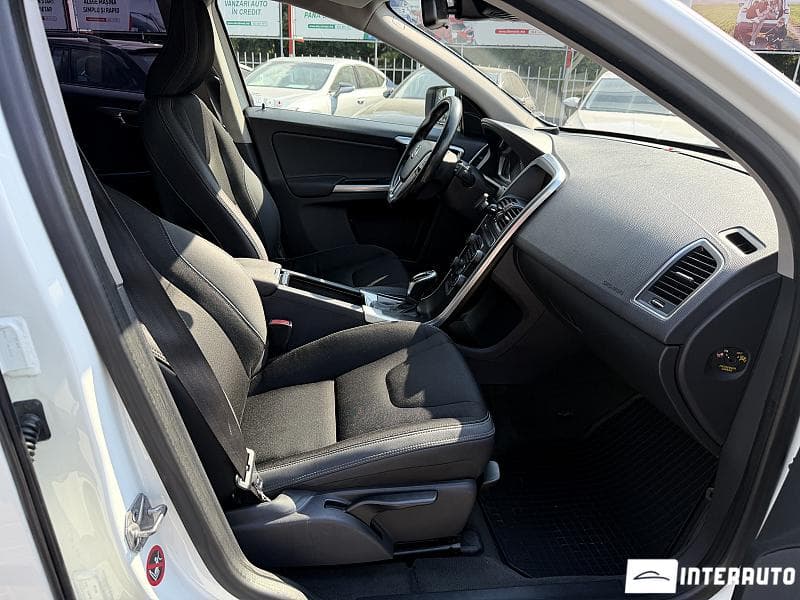 Volvo XC 60 2014 — Миниатюра 6