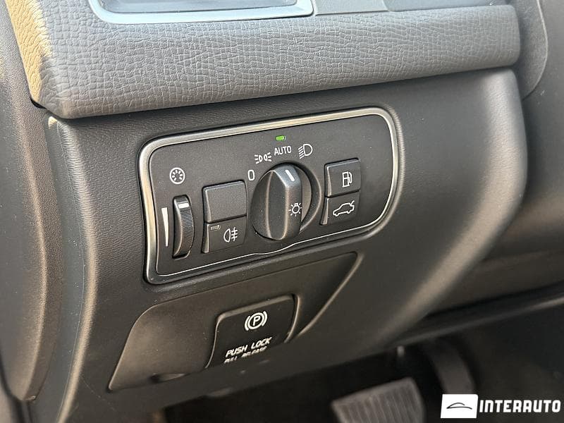 Volvo XC 60 2014 — Миниатюра 15