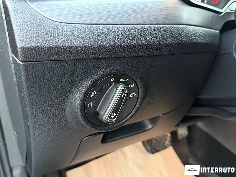 Skoda Superb 2018 — Миниатюра 14