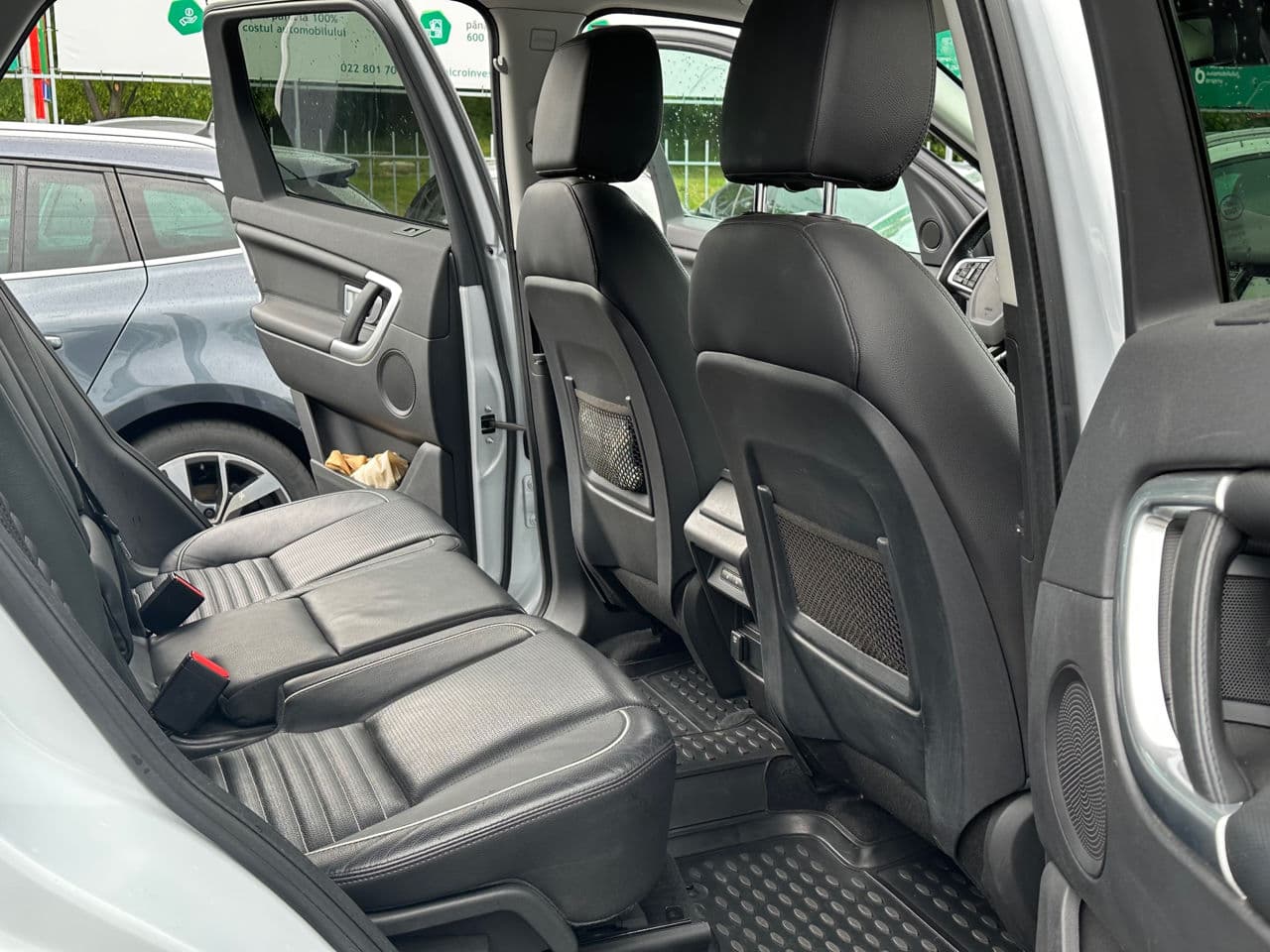 Land Rover Discovery Sport 2017 — Миниатюра 17
