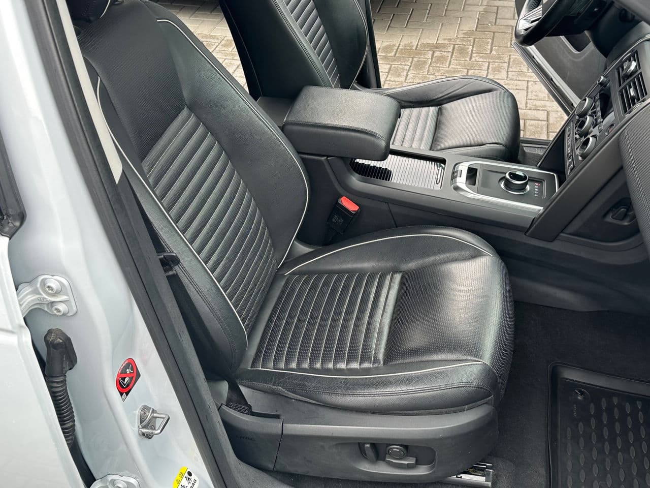 Land Rover Discovery Sport 2017 — Миниатюра 18