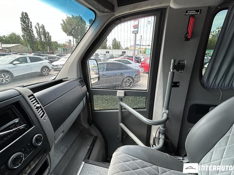 Volkswagen Crafter 2012 — Миниатюра 17