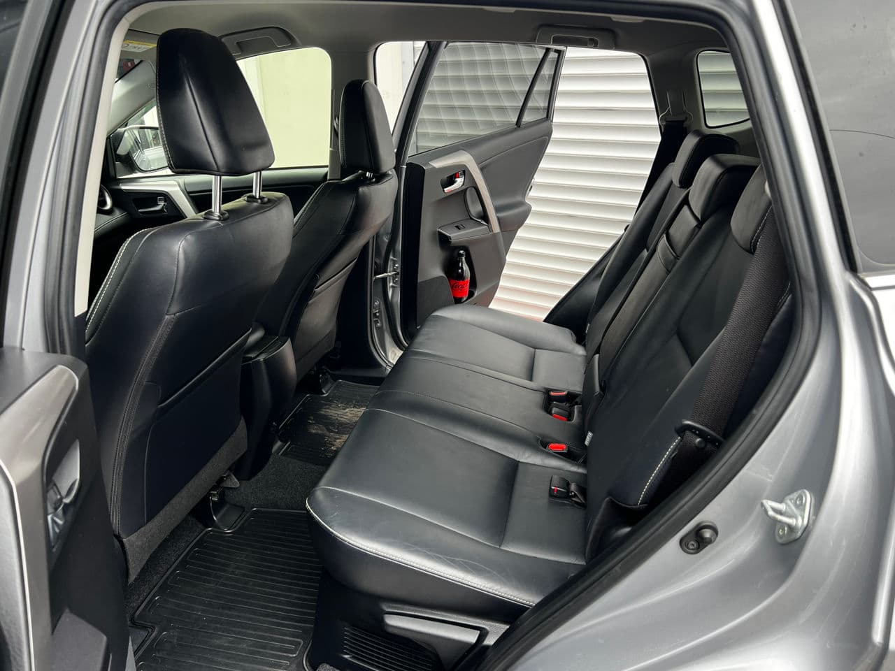 Toyota Rav-4 2017 — Миниатюра 16
