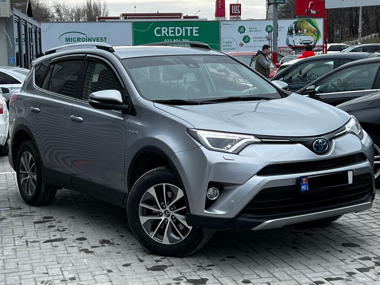 Toyota Rav-4 2017 — Миниатюра 2