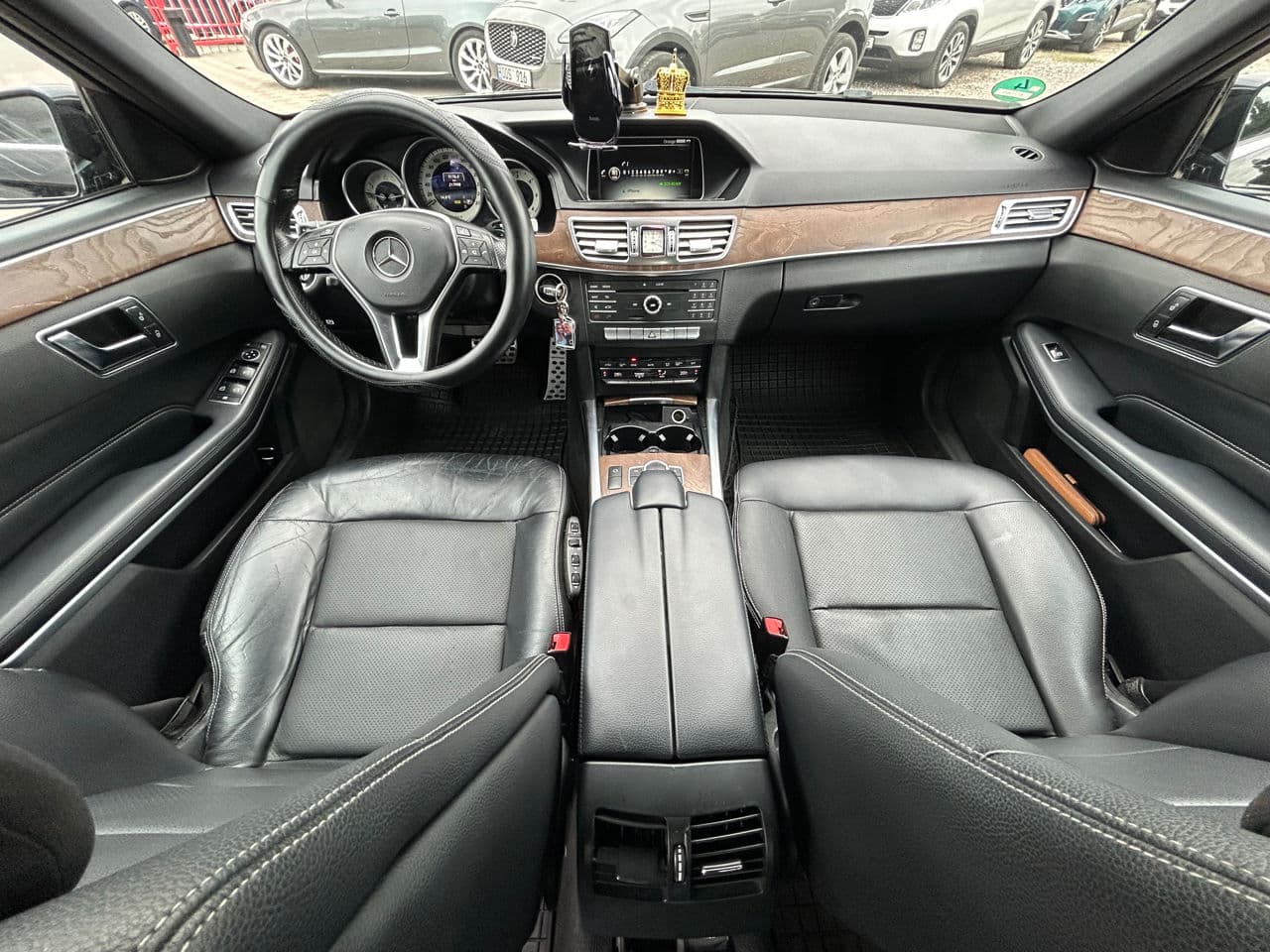 Mercedes E 200 2015 — Миниатюра 8
