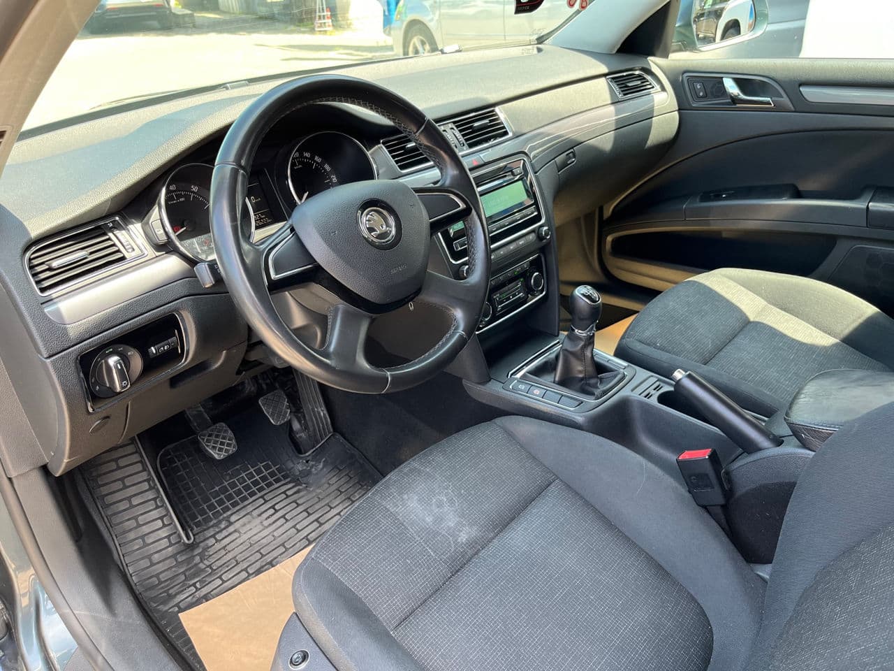 Skoda Superb 2013 — Миниатюра 5