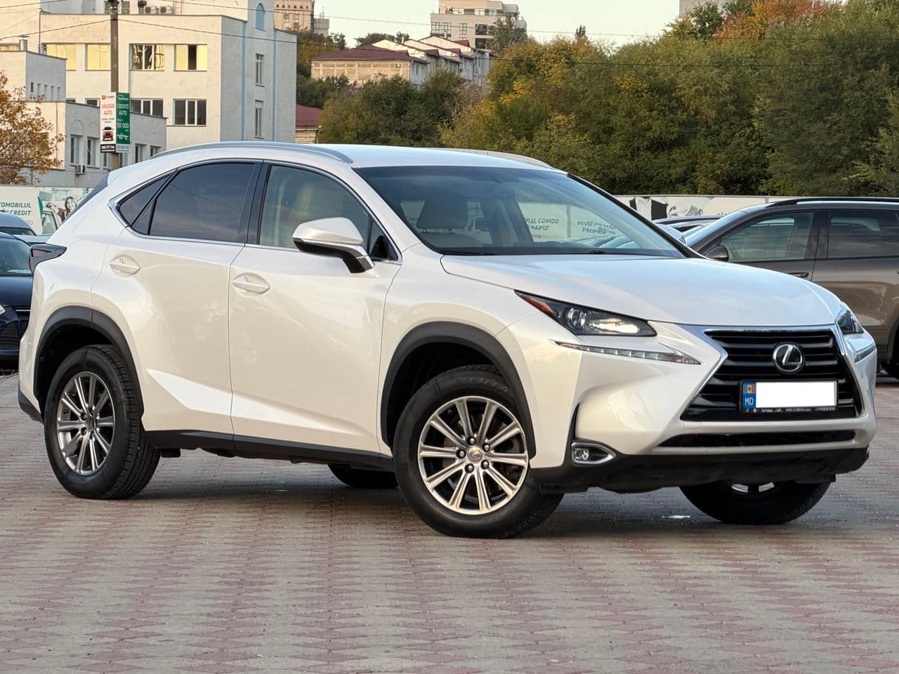 Lexus NX 200T 2017 — Миниатюра 2