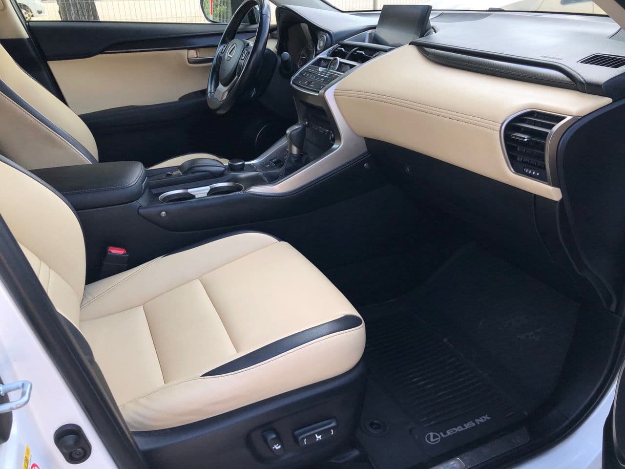 Lexus NX 200T 2017 — Миниатюра 15