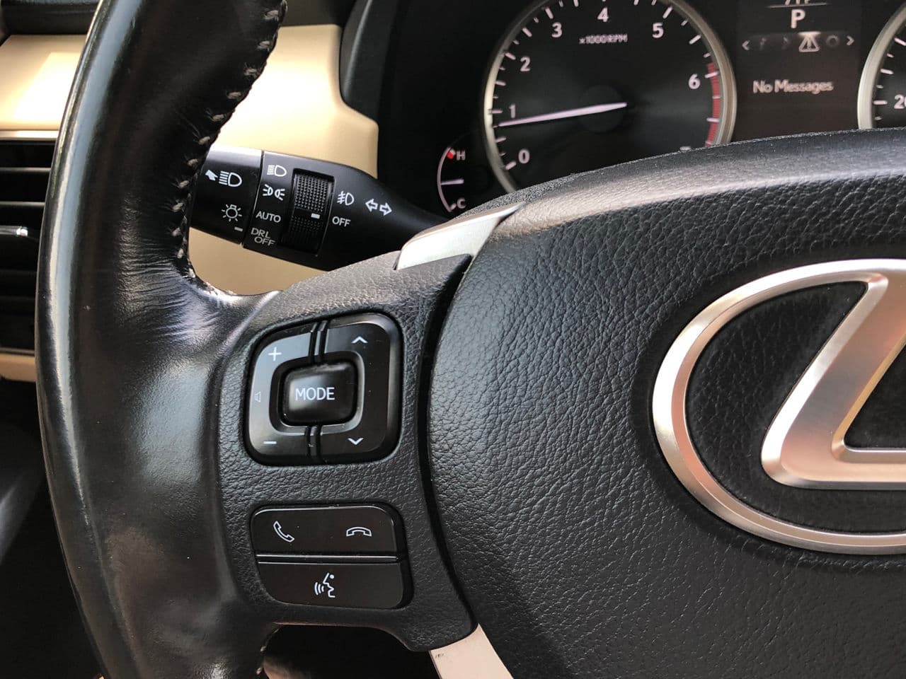Lexus NX 200T 2017 — Миниатюра 9