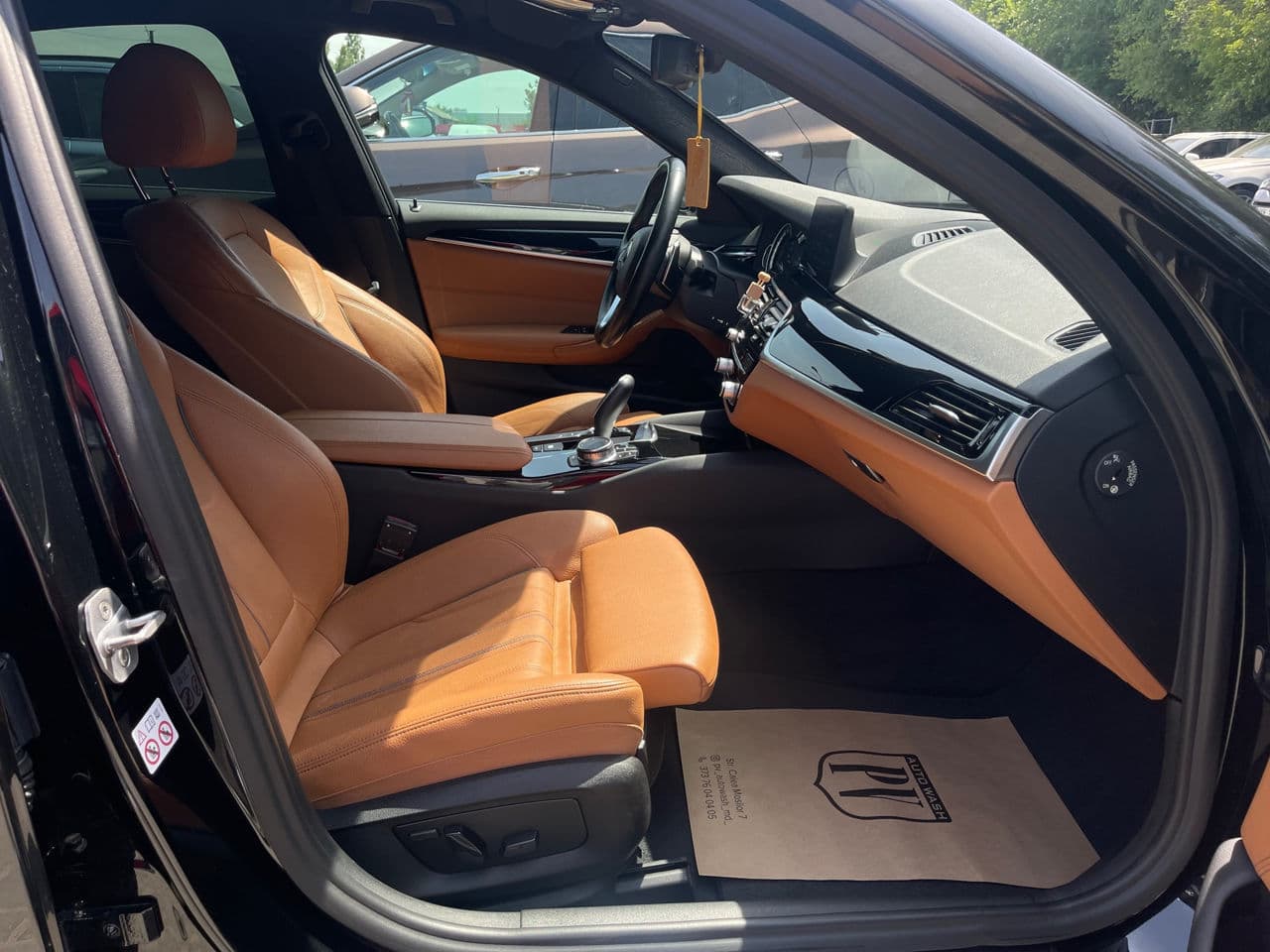 BMW 530e 2017 — Миниатюра 7