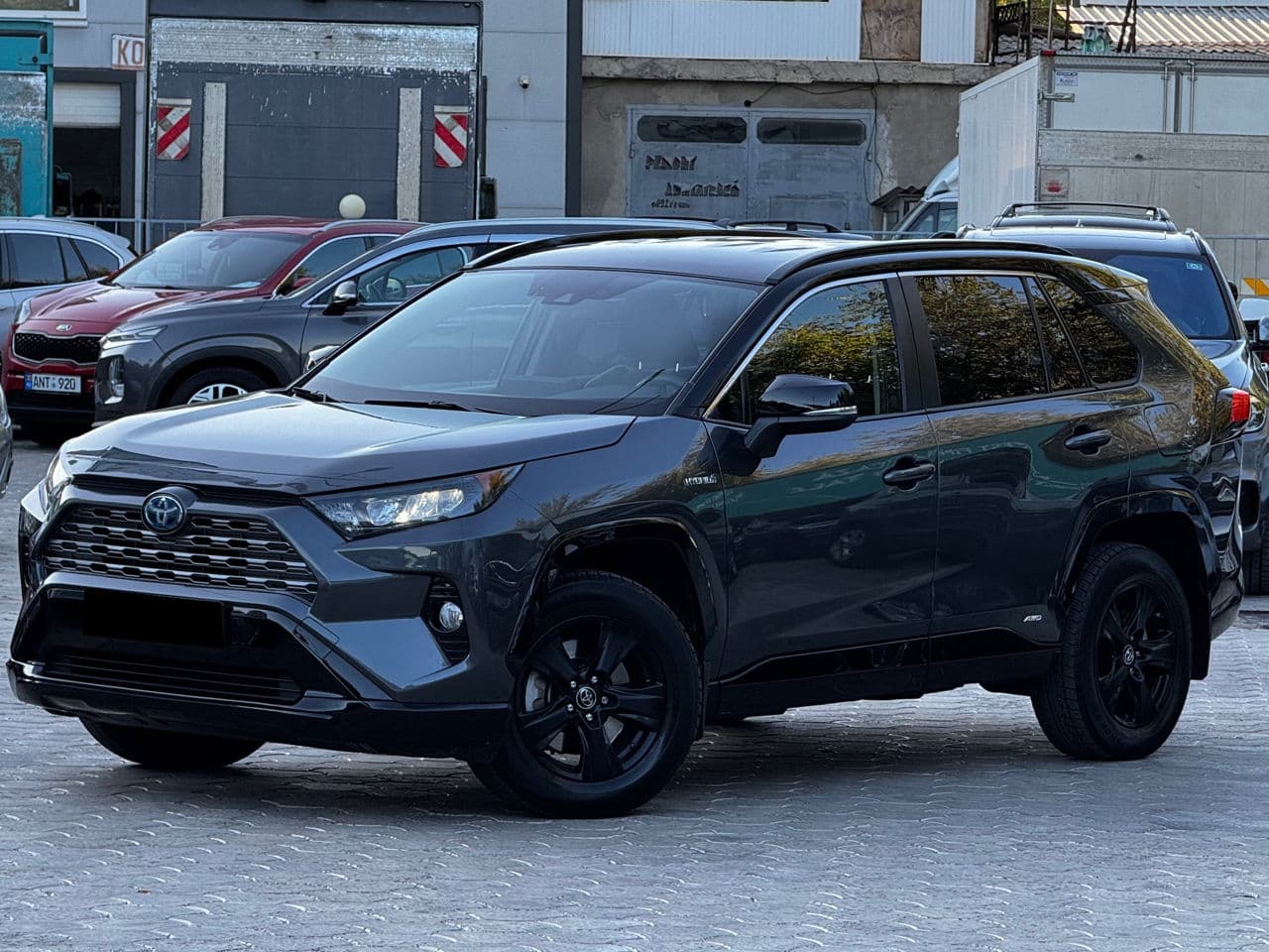 Toyota Rav-4 2019 — Миниатюра 3