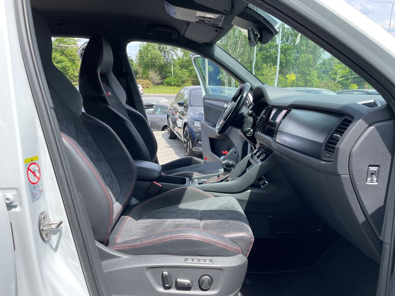 Skoda Kodiaq RS 2019 — Миниатюра 6