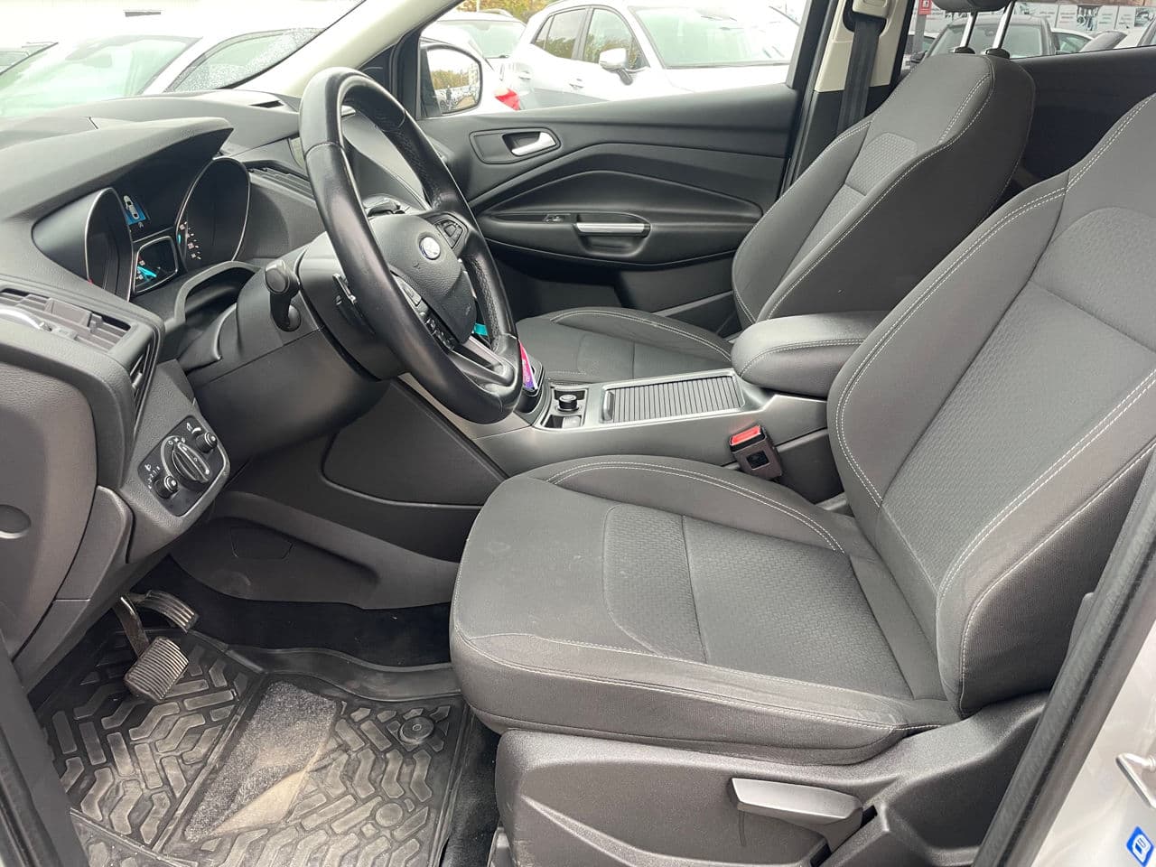Ford Kuga 2018 — Миниатюра 6