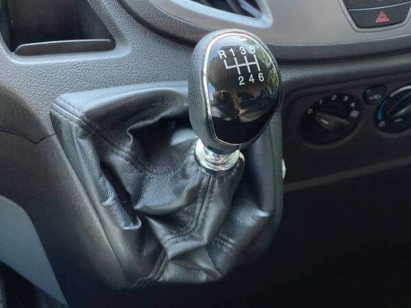 Ford Transit 2015 — Миниатюра 11