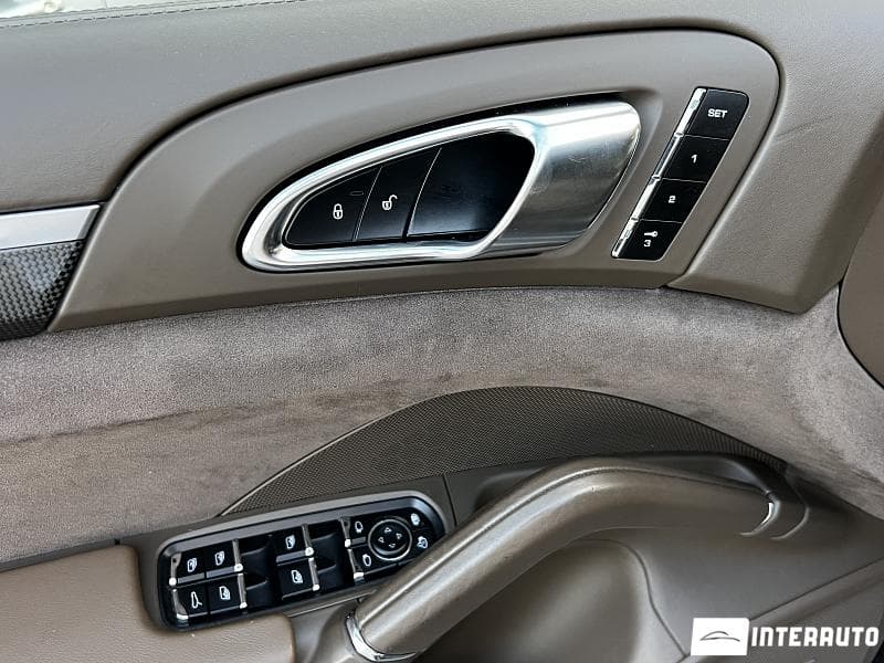 Porsche Cayenne GTS 2014 — Миниатюра 13