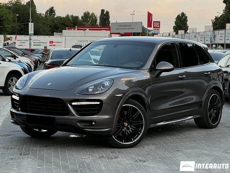 Porsche Cayenne GTS