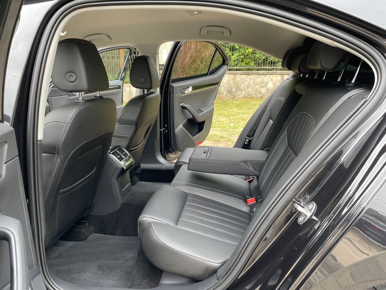 Skoda Superb 2019 — Миниатюра 14