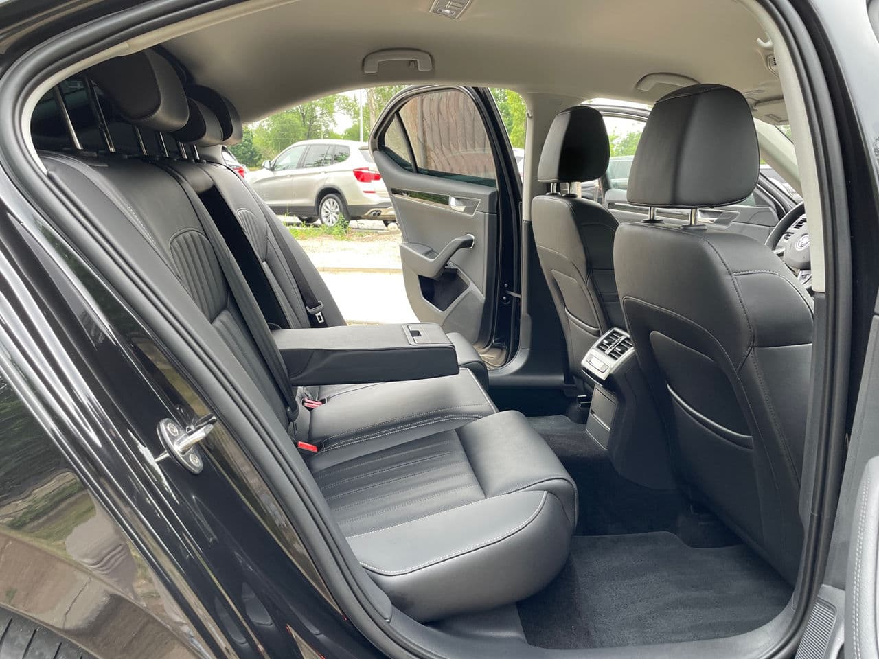 Skoda Superb 2019 — Миниатюра 16