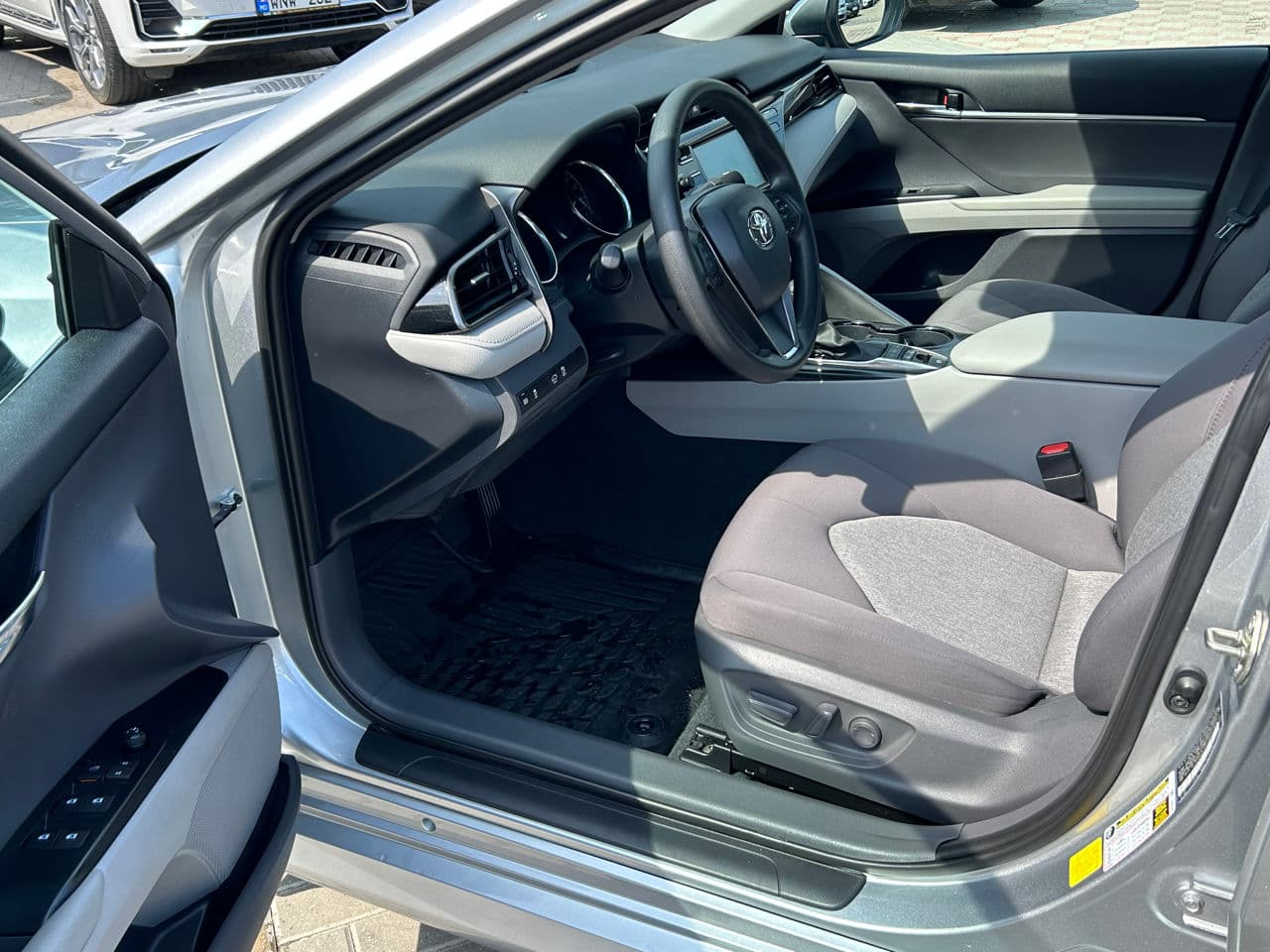 Toyota Camry 2020 — Миниатюра 6