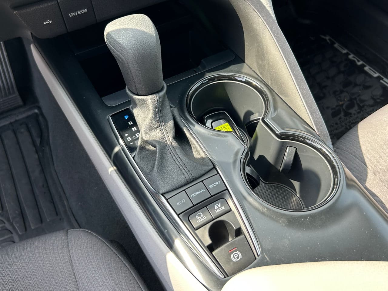 Toyota Camry 2020 — Миниатюра 14