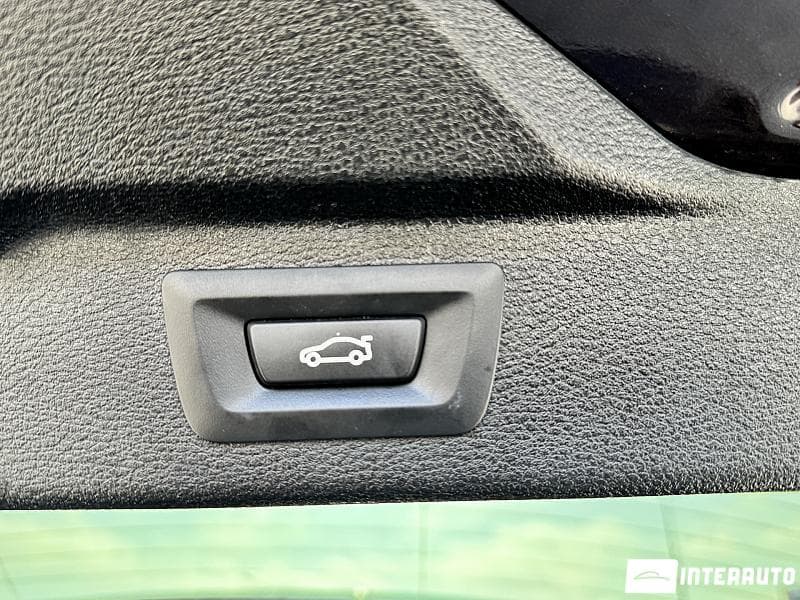 2016 BMW X5 2.5D — Miniatură 21