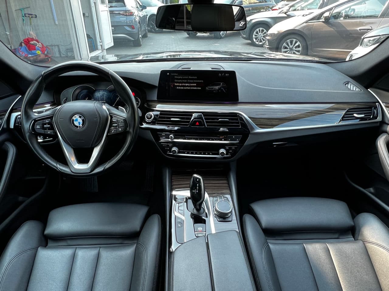 BMW 530e 2018 — Миниатюра 8