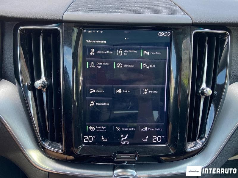 Volvo XC 60 2018 — Миниатюра 9