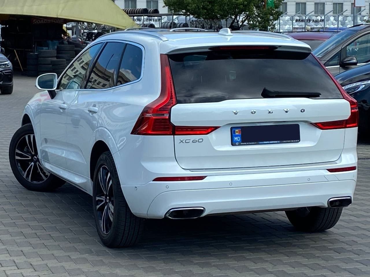 Volvo XC 60 2018 — Миниатюра 4