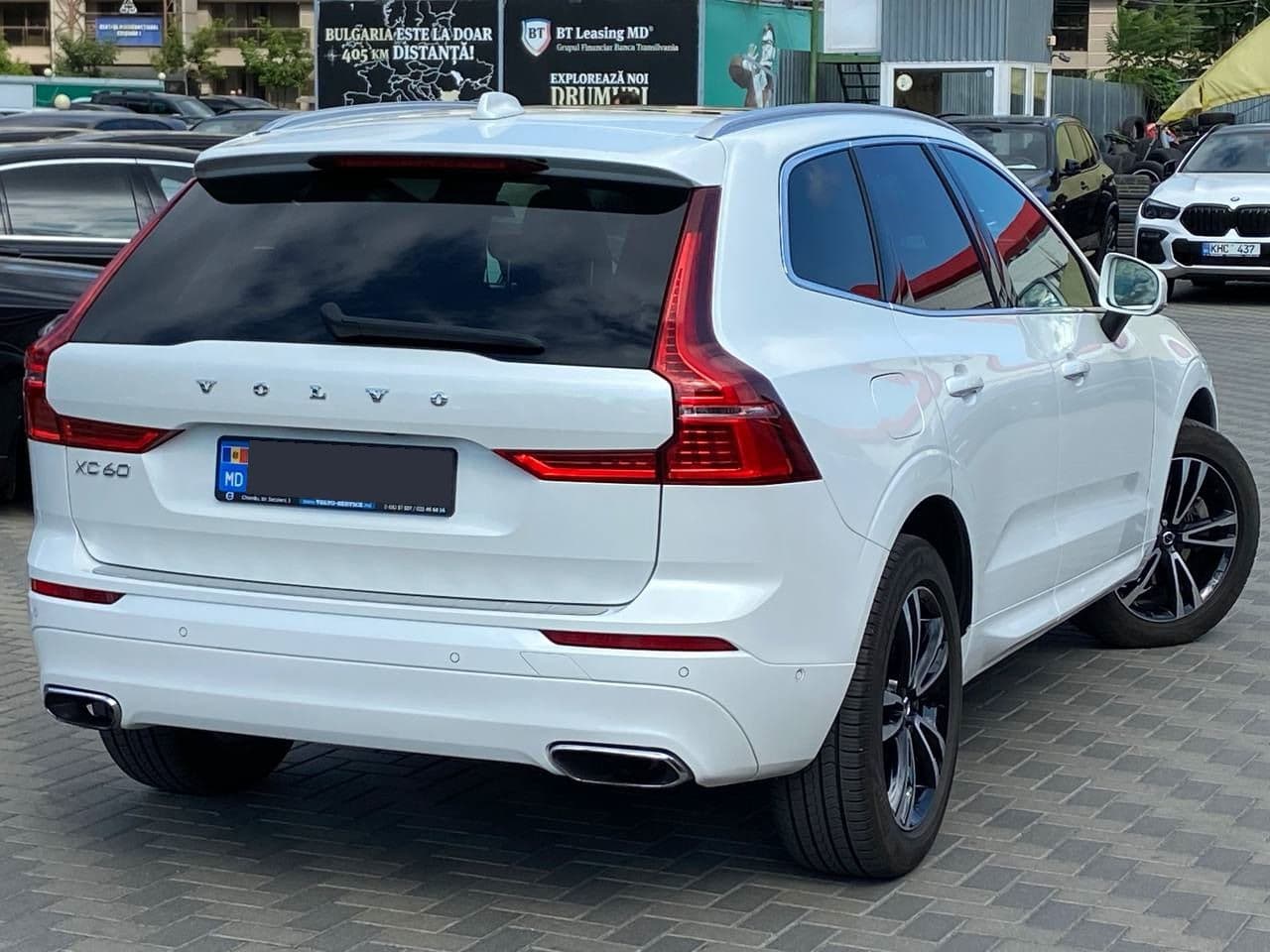 Volvo XC 60 2018 — Миниатюра 3
