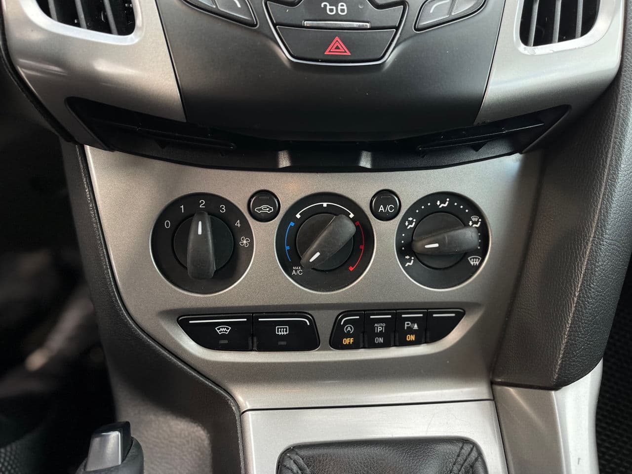 Ford Focus 2013 — Миниатюра 12
