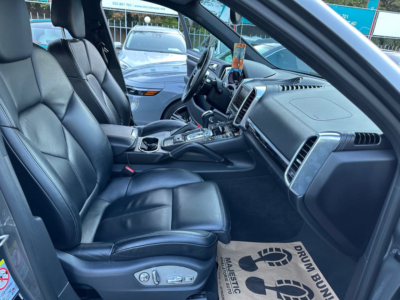 Porsche Cayenne S Hybrid 2015 — Миниатюра 6