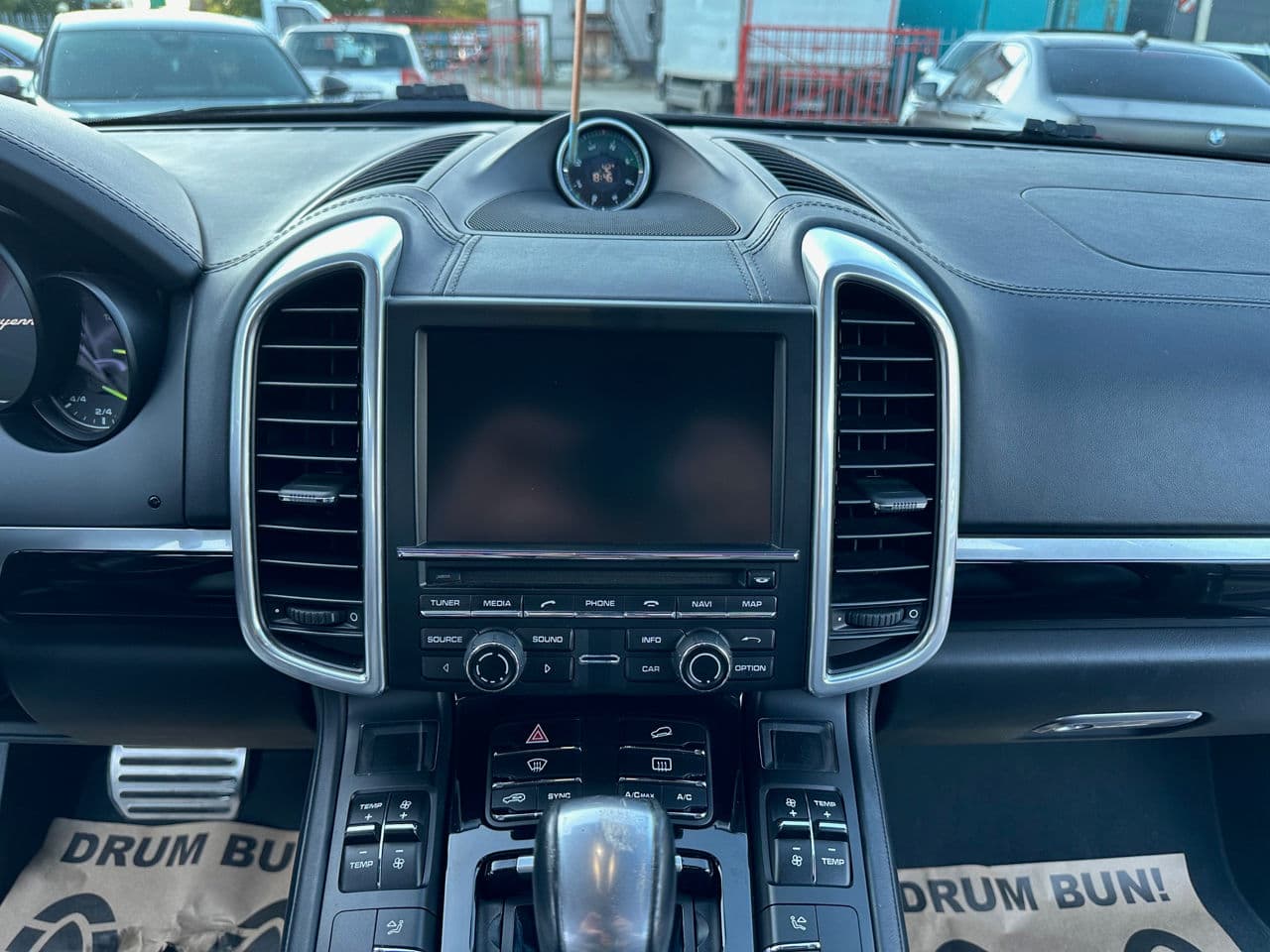 Porsche Cayenne S Hybrid 2015 — Миниатюра 14