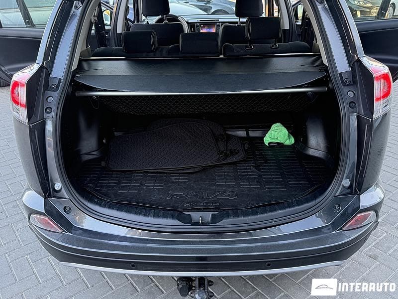 Toyota Rav-4 2017 — Миниатюра 19